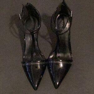 AAJ by Aminah Size 5.5 Ankle-Strap Pointed-Toe Pumps